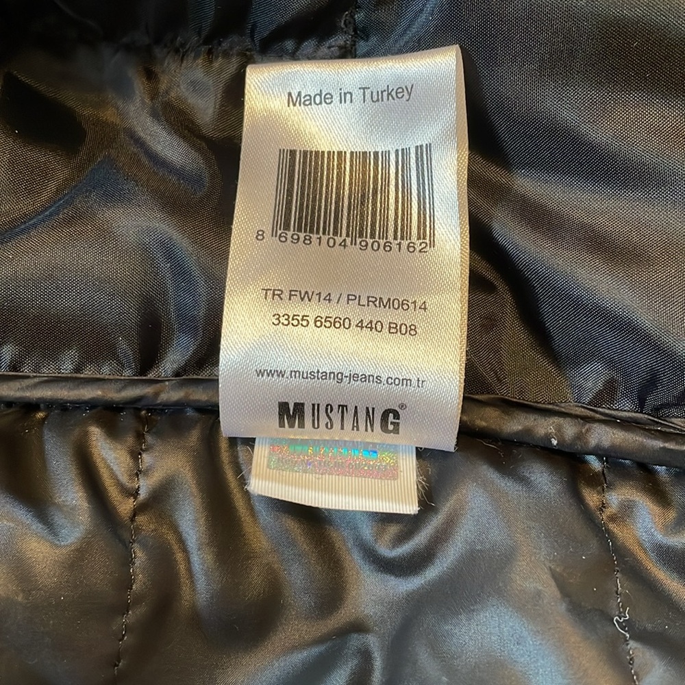 The Mustang True Denim Puffer Vest - Blemished - XXL - Picture 6 of 7